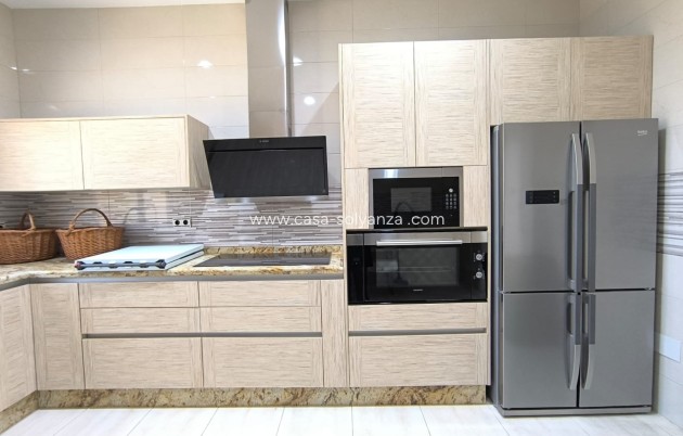 Herverkoop - Villa - Pinoso - Inland