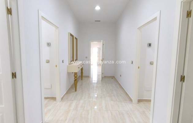 Herverkoop - Villa - Pinoso - Inland