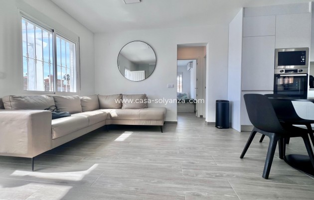 Herverkoop - Villa - San Miguel de Salinas - Las filipinas