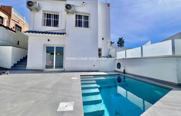 Herverkoop - Villa - San Miguel de Salinas - Las filipinas