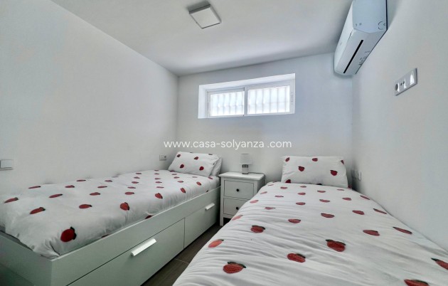 Herverkoop - Villa - San Miguel de Salinas - Las filipinas