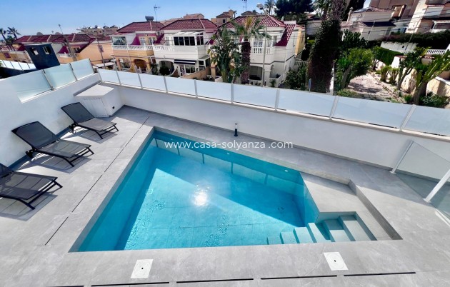 Herverkoop - Villa - San Miguel de Salinas - Las filipinas