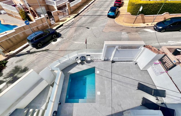 Herverkoop - Villa - San Miguel de Salinas - Las filipinas