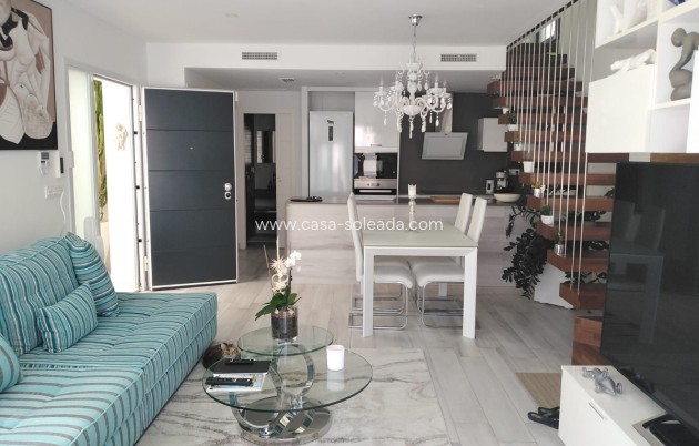 Reventa - Villa - Orihuela Costa - Costa Blanca