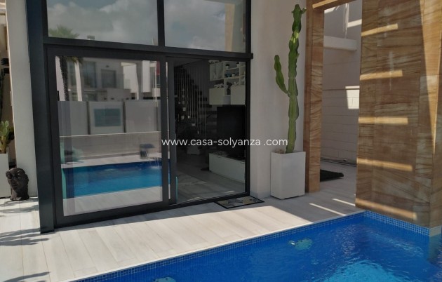 Reventa - Villa - Orihuela Costa - Costa Blanca