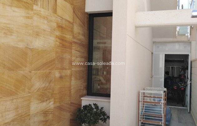 Reventa - Villa - Orihuela Costa - Costa Blanca