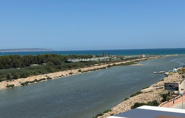 Reventa - Apartamento / piso - Guardamar del Segura - Puerto Deportivo