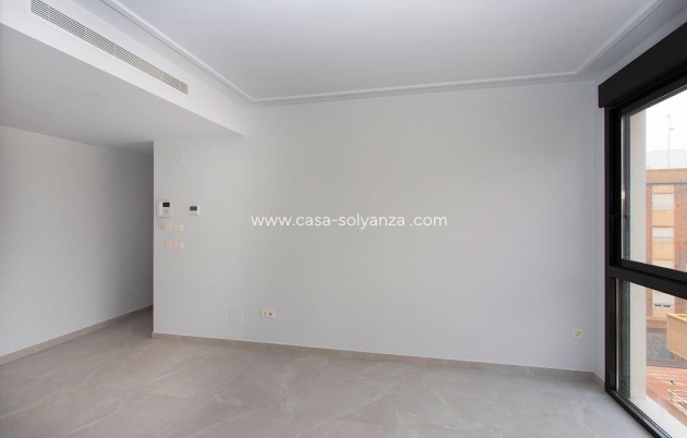 Resale - Apartment / flat - Torrevieja - Playa del Cura
