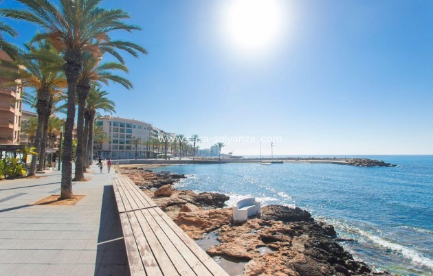 Resale - Apartment / flat - Torrevieja - Playa del Cura