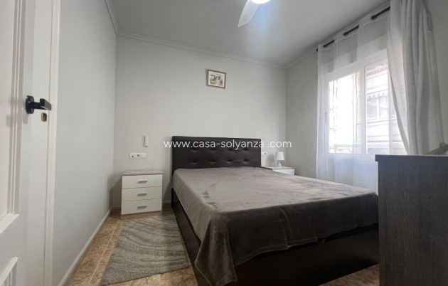 Herverkoop - Appartement / flat - Torrevieja - Center