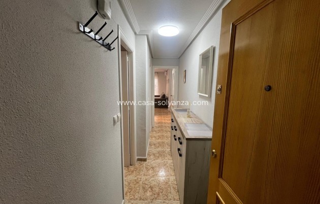 Herverkoop - Appartement / flat - Torrevieja - Center