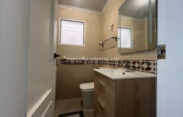 Herverkoop - Appartement / flat - Torrevieja - Center