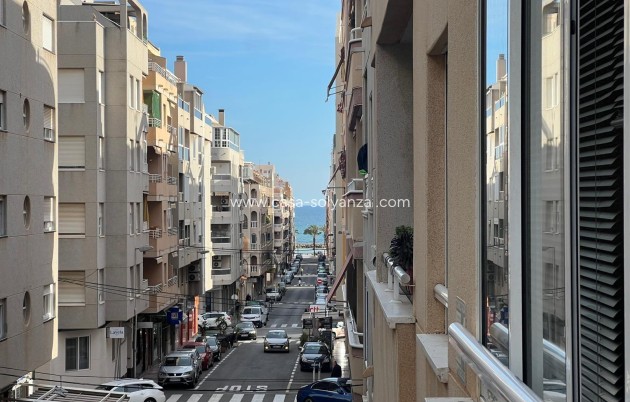 Herverkoop - Appartement / flat - Torrevieja - Center