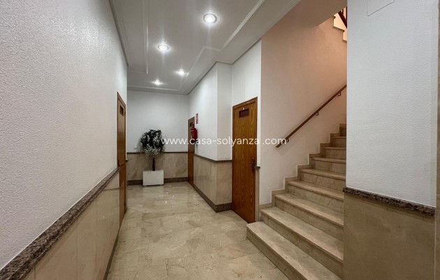 Herverkoop - Appartement / flat - Torrevieja - Center