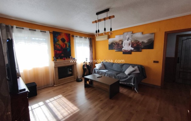 Revente - Villa - Torrevieja - Los Balcones