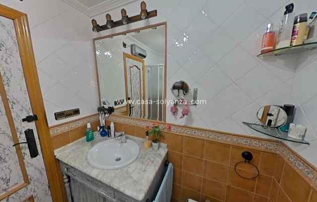 Revente - Villa - Torrevieja - Los Balcones