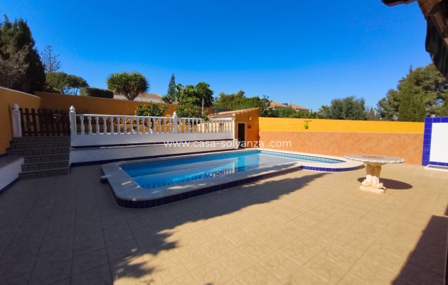 Revente - Villa - Torrevieja - Los Balcones