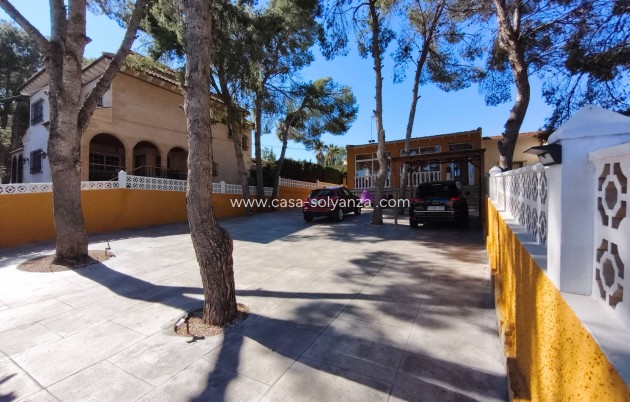 Revente - Villa - Torrevieja - Los Balcones