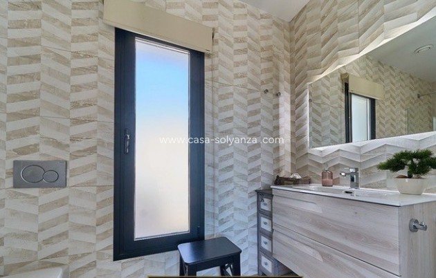 Resale - Villa - Finestrat - Costa Blanca
