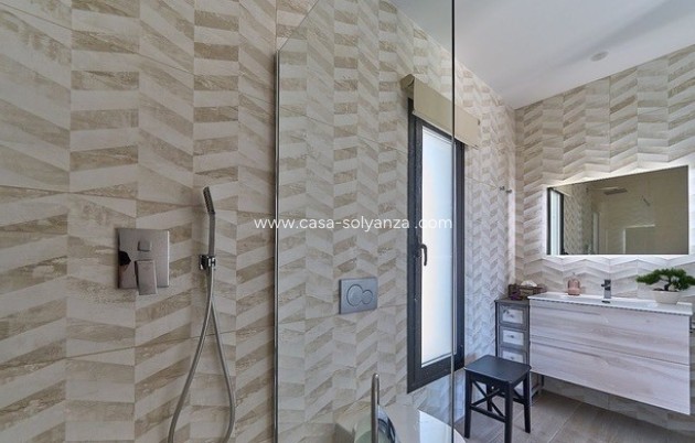 Resale - Villa - Finestrat - Costa Blanca