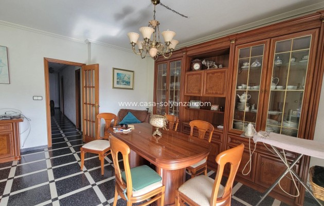 Resale - Apartment / flat - Torrevieja - Center