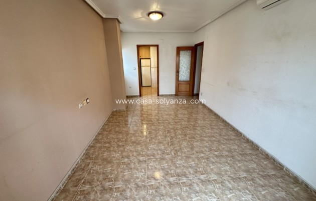 Resale - Apartment / flat - Torrevieja - Costa Blanca