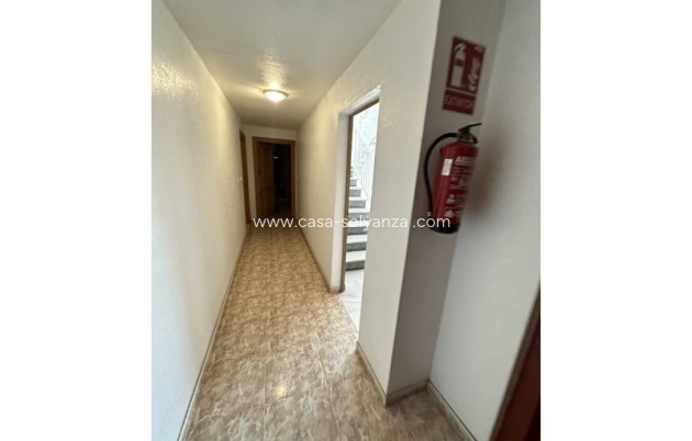 Resale - Apartment / flat - Torrevieja - Costa Blanca
