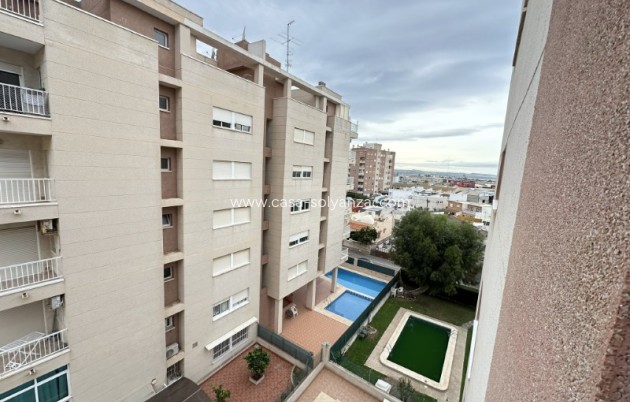 Resale - Apartment / flat - Torrevieja - Costa Blanca