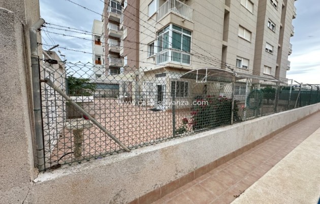 Resale - Apartment / flat - Torrevieja - Costa Blanca