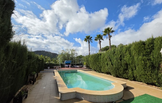 Herverkoop - Villa - Elda - Inland