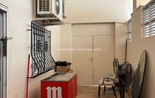 Reventa - Comercial - Calpe - Costa Blanca