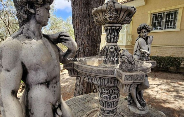 Resale - Villa - Ciudad Quesada