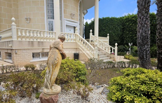 Resale - Villa - Ciudad Quesada