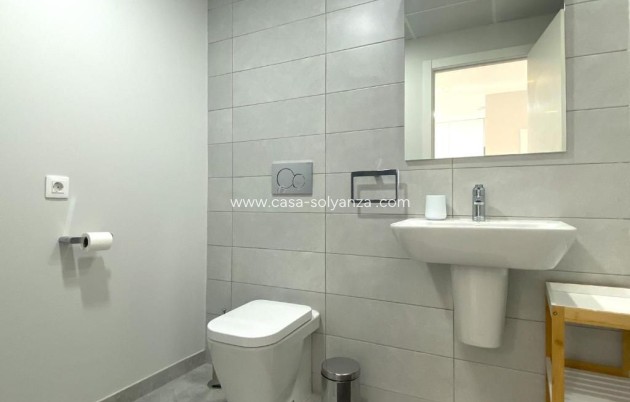 Herverkoop - Flat - Orihuela - Villamartín-Las Filipinas