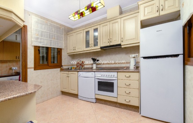 Herverkoop - Villa - Los Altos