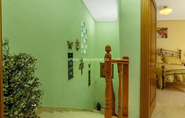 Herverkoop - Villa - Los Altos