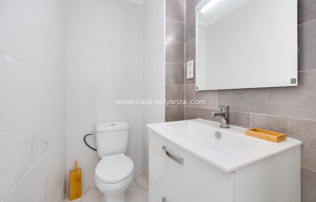 Herverkoop - Appartement / flat - Torrevieja - Acequion