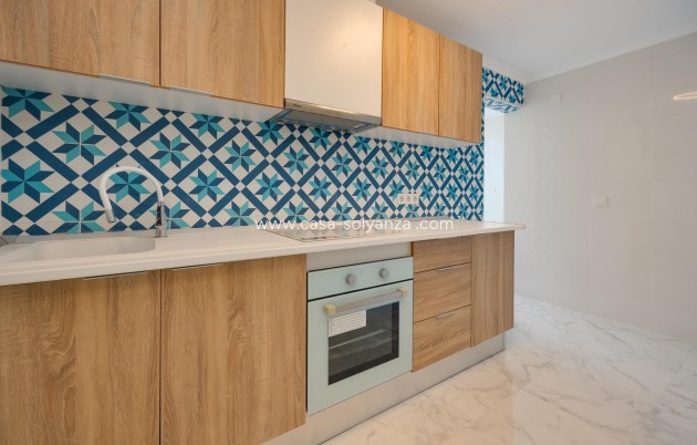 Herverkoop - Appartement / flat - Torrevieja - Acequion