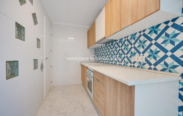 Herverkoop - Appartement / flat - Torrevieja - Acequion