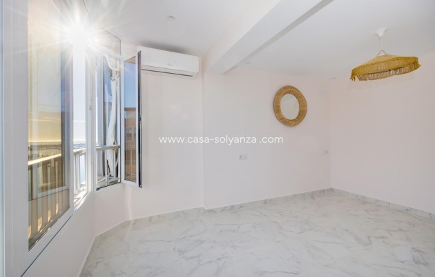 Herverkoop - Appartement / flat - Torrevieja - Acequion