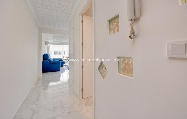 Herverkoop - Appartement / flat - Torrevieja - Acequion