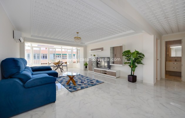 Resale - Flat - Torrevieja - Acequion