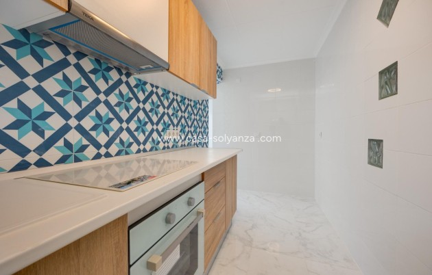 Resale - Flat - Torrevieja - Acequion