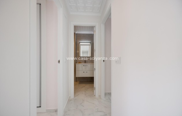 Resale - Flat - Torrevieja - Acequion