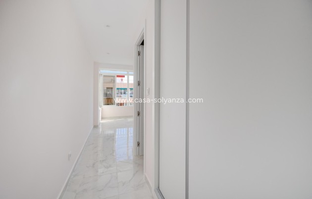 Resale - Flat - Torrevieja - Acequion