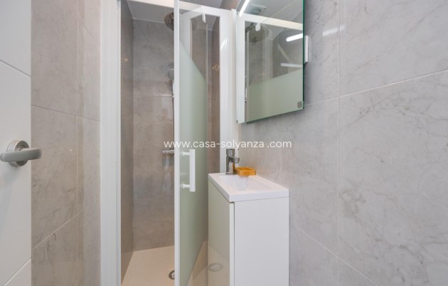 Resale - Flat - Torrevieja - Acequion