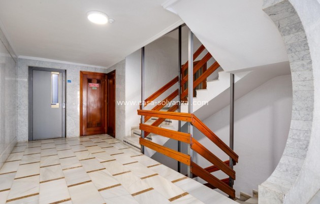 Resale - Flat - Torrevieja - Acequion