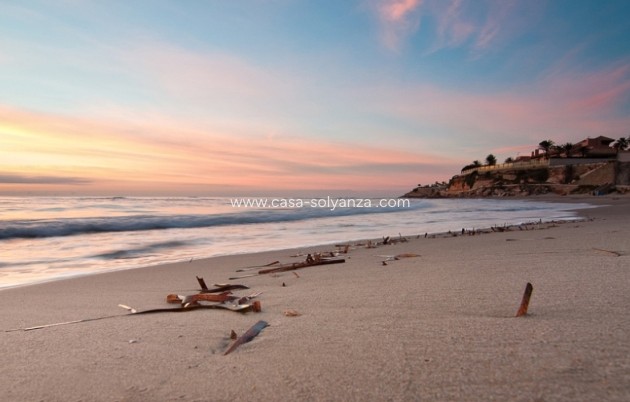 Herverkoop - Villa - Orihuela Costa - Costa Blanca