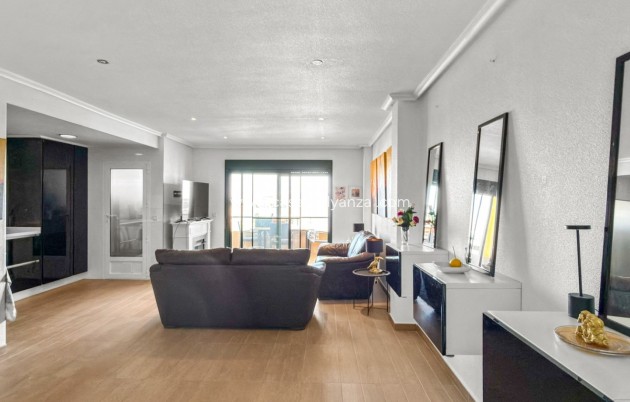 Resale - Apartment / flat - Orihuela Costa - Costa Blanca