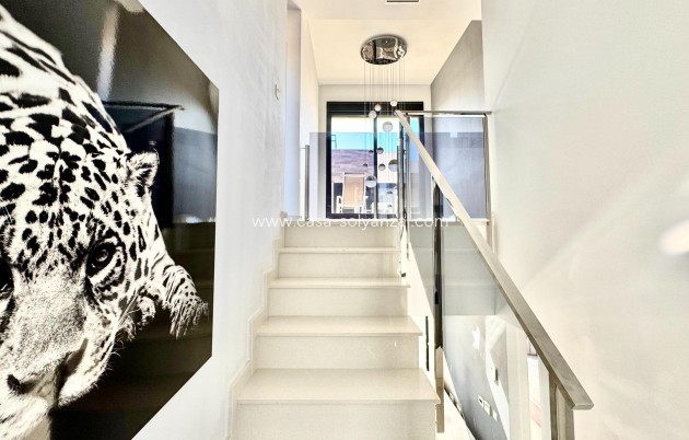 Herverkoop - Villa - Orihuela Costa - Lomas de Cabo Roig